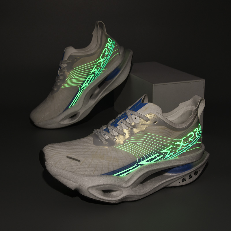 Zapatillas Deportivas con Plac - Ultragear Running reseña y precio
